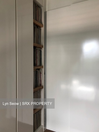 The Lakefront Residences (D22), Condominium #214504291